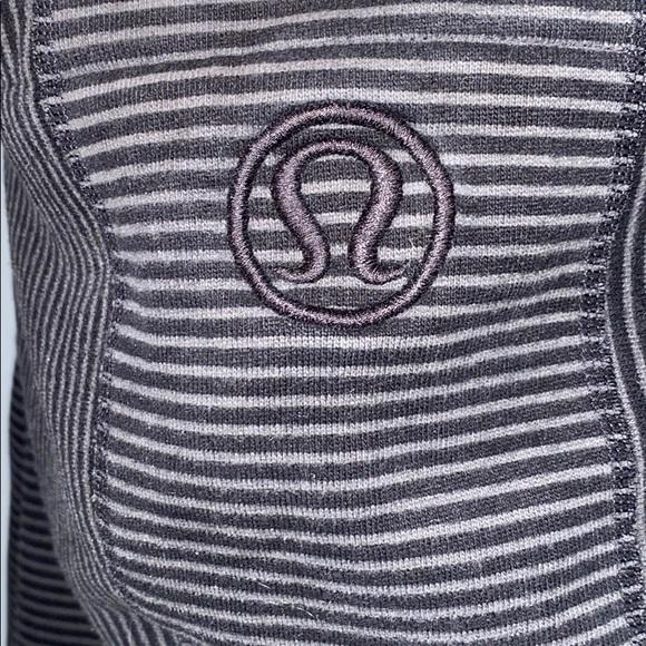 lululemon men’s jacket - Picture 6 of 6